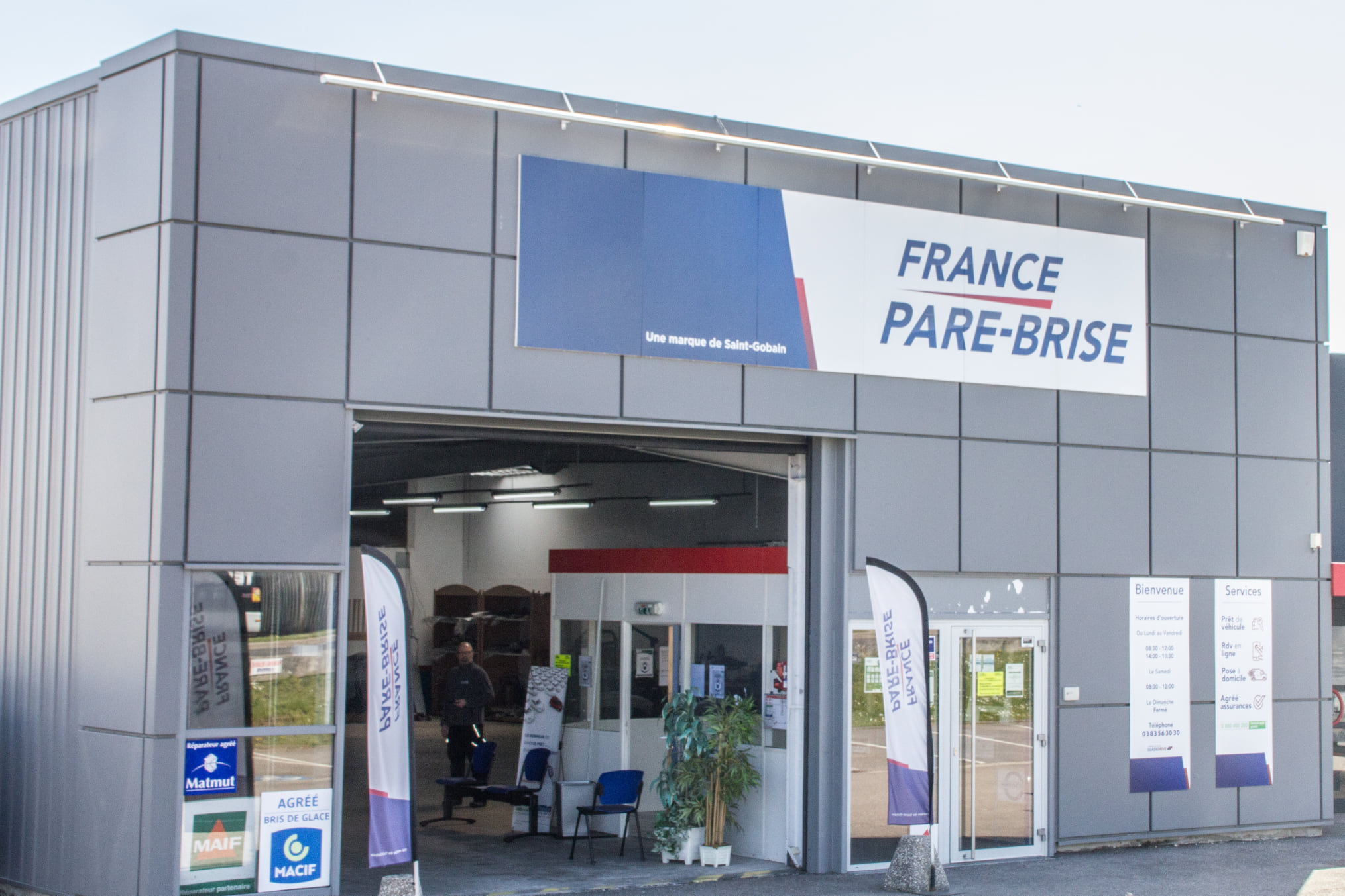 FRANCE PAREBRISE La Grande Sapinière